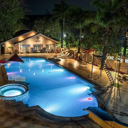 Mahābaleshwar Basilica Resort - Where Luxury Redefines מראה חיצוני תמונה