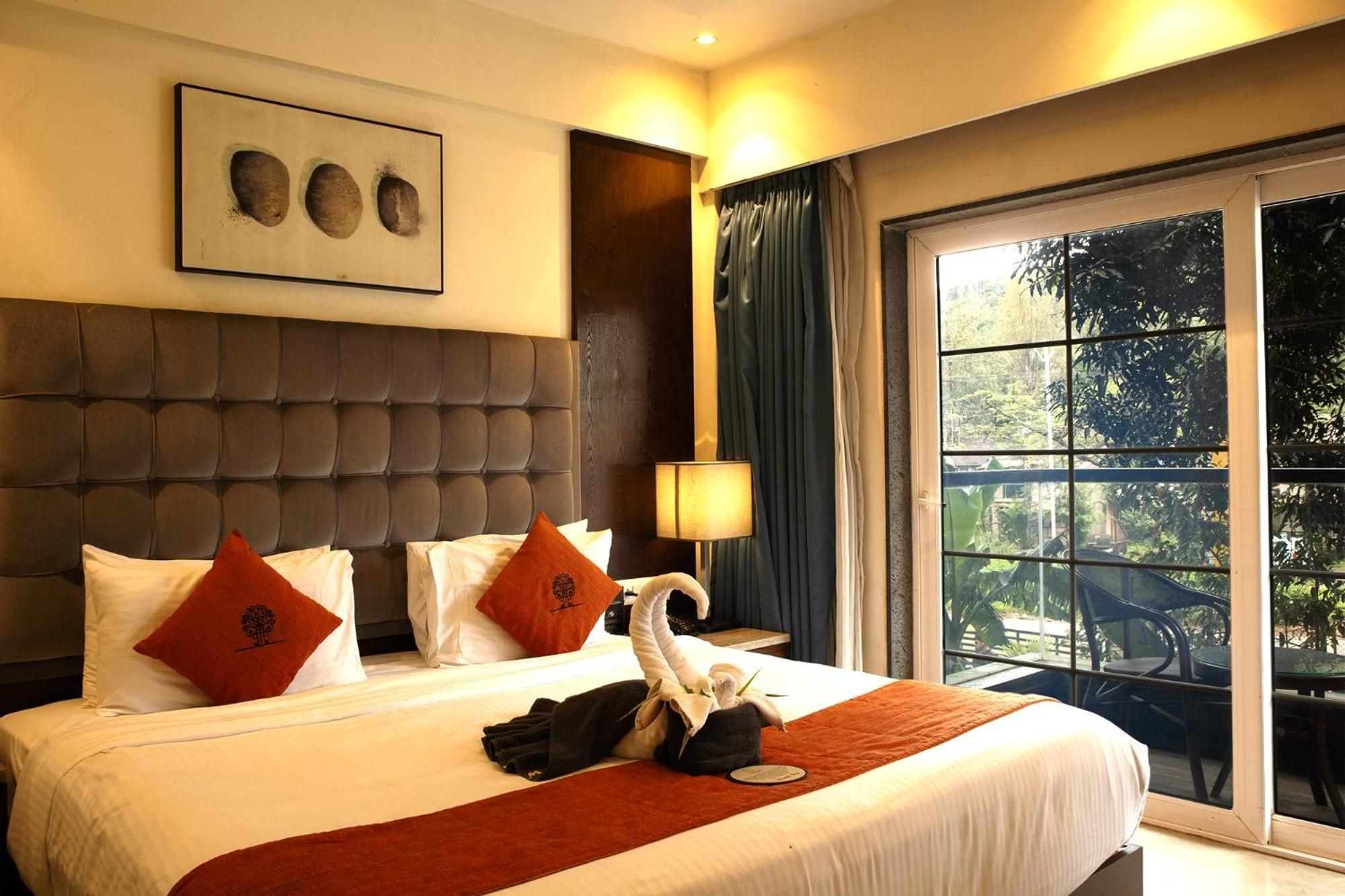 Mahābaleshwar Basilica Resort - Where Luxury Redefines מראה חיצוני תמונה