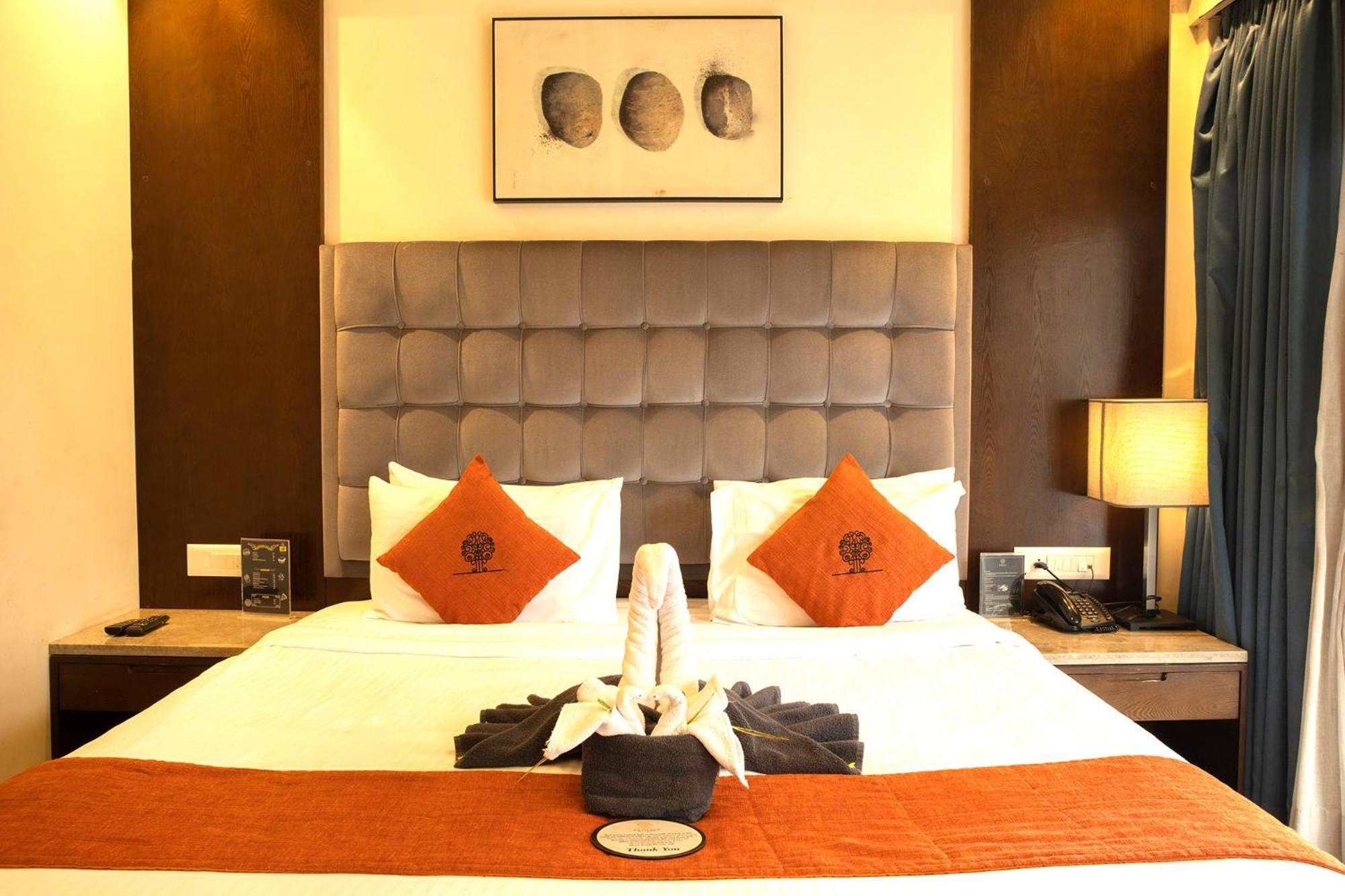 Mahābaleshwar Basilica Resort - Where Luxury Redefines מראה חיצוני תמונה
