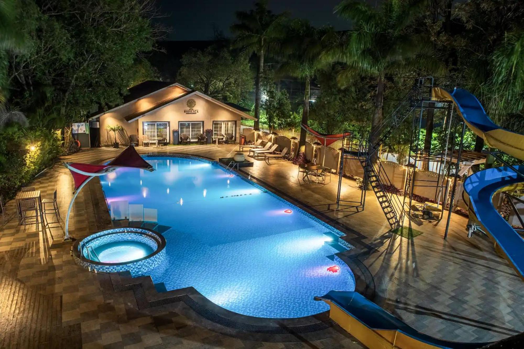 Mahābaleshwar Basilica Resort - Where Luxury Redefines מראה חיצוני תמונה