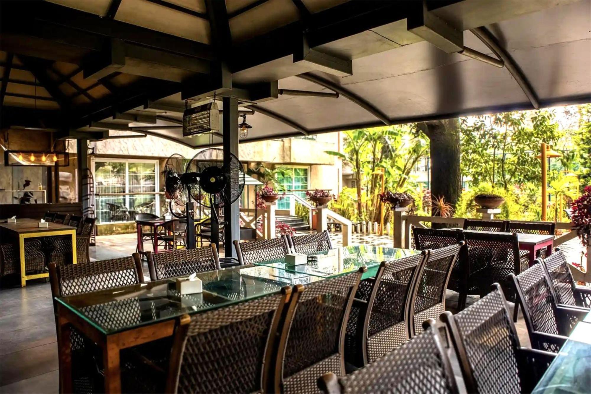 Mahābaleshwar Basilica Resort - Where Luxury Redefines מראה חיצוני תמונה