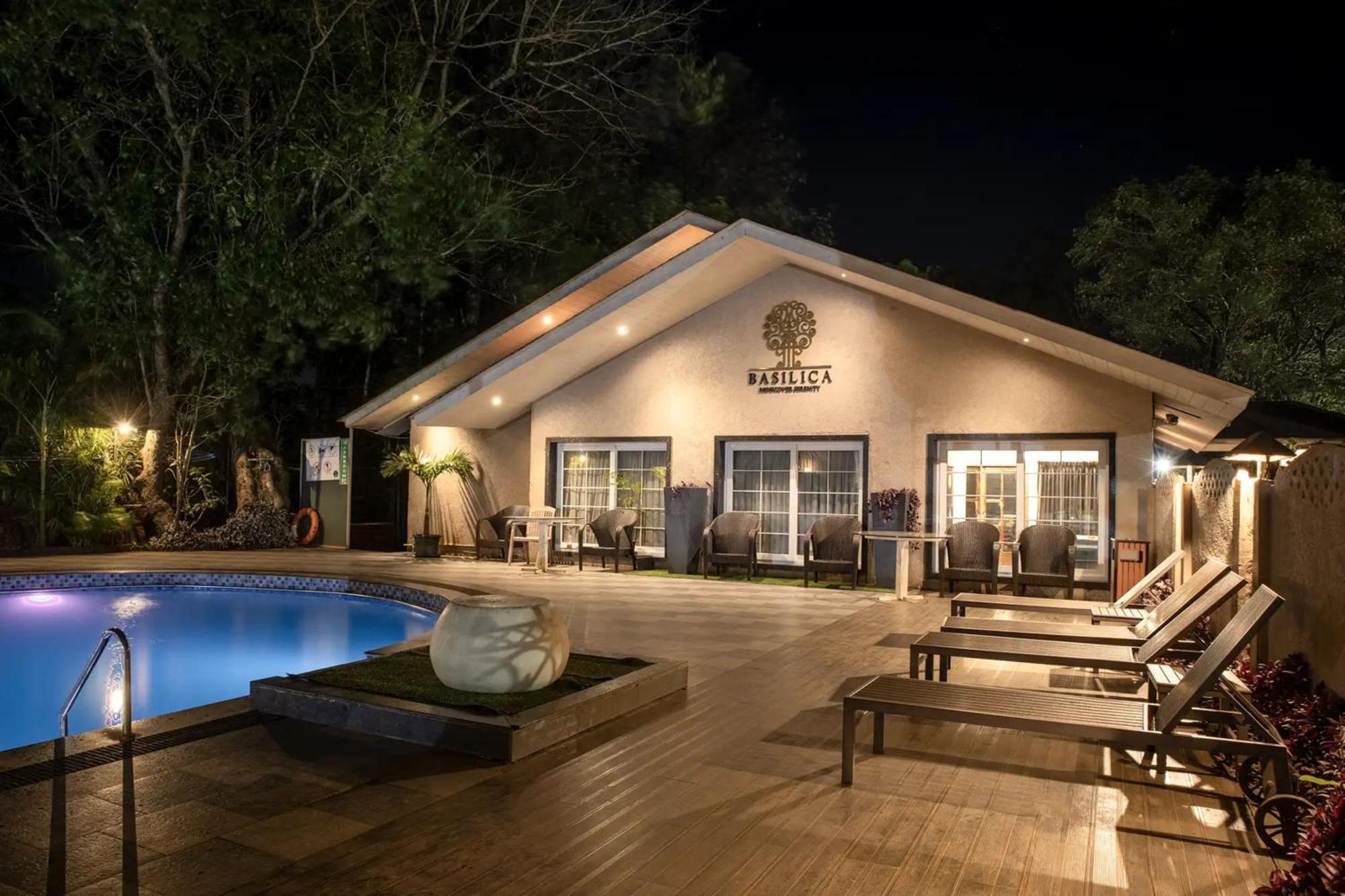 Mahābaleshwar Basilica Resort - Where Luxury Redefines מראה חיצוני תמונה