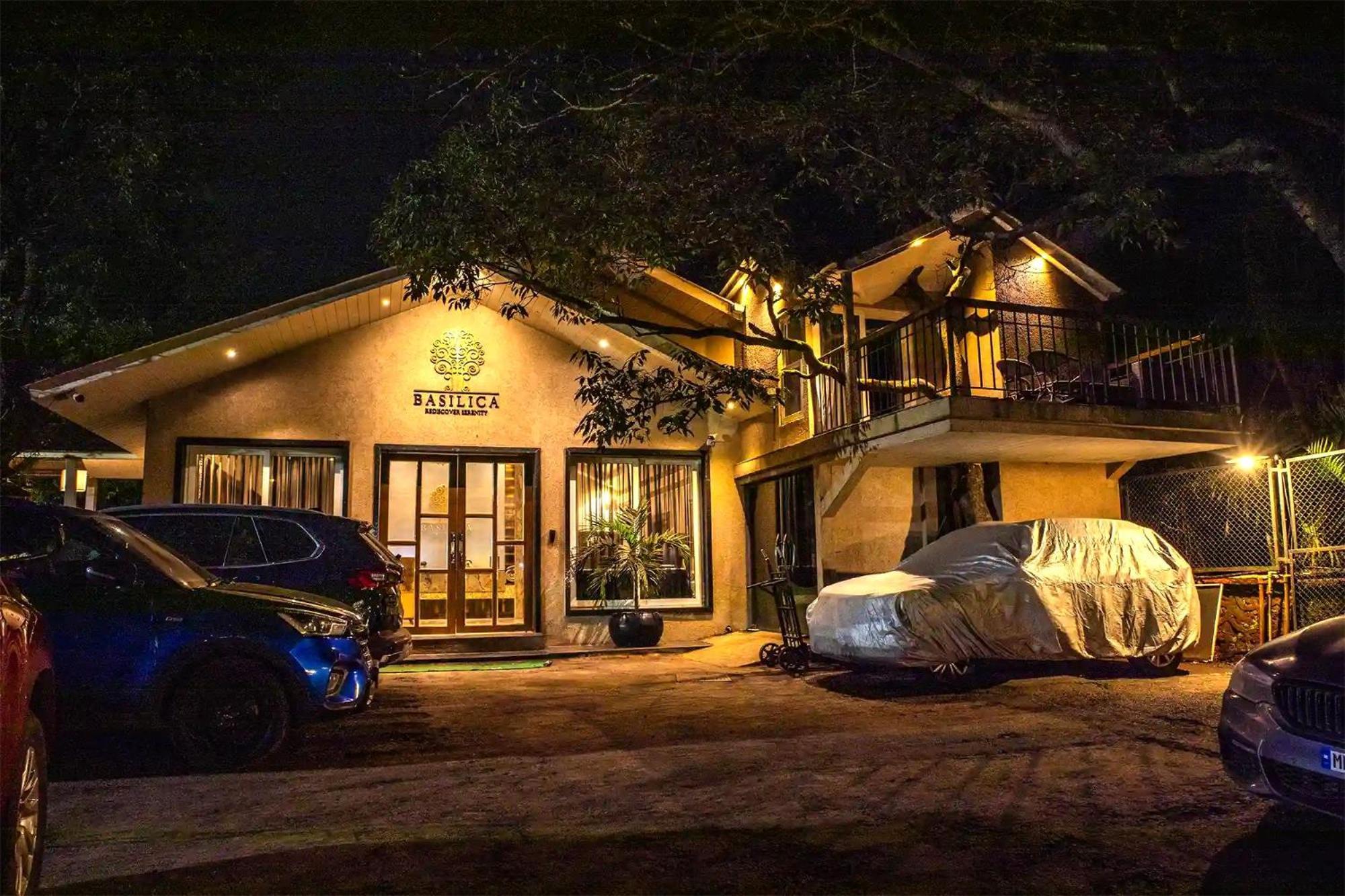 Mahābaleshwar Basilica Resort - Where Luxury Redefines מראה חיצוני תמונה